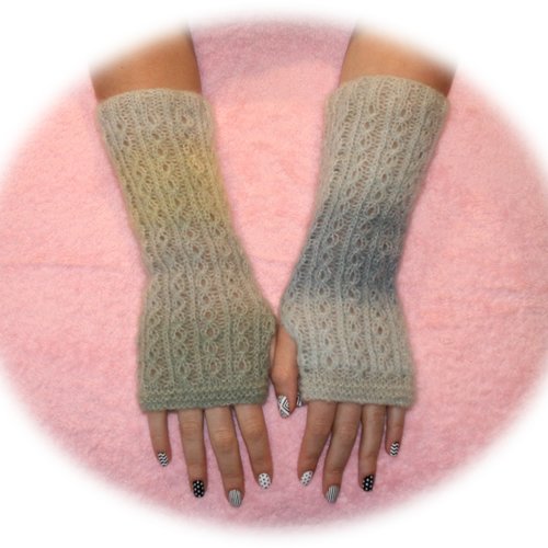 Mitaines en mohair gris beige point dentelle