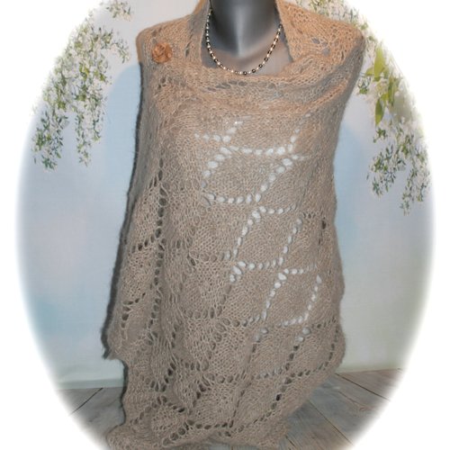 Étole tricotée en alpaga & soie couleur sable