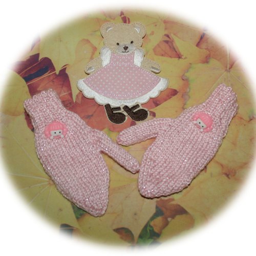 Moufles enfants 2/4 ans en laine rose pailletée décor tête de fille