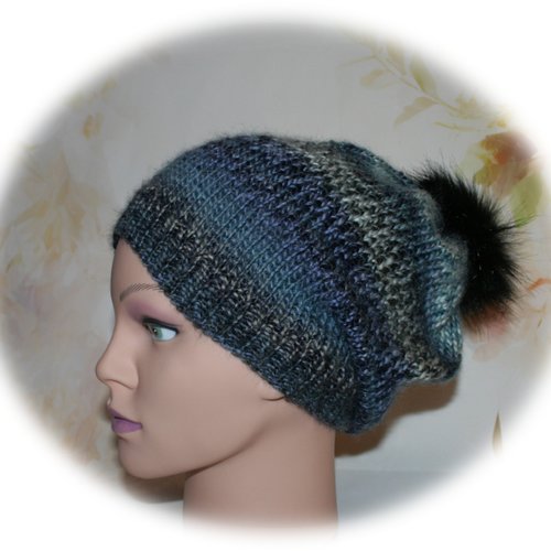 Bonnet femme à pompon fourrure en laine bayadère bleu/gris/blanc
