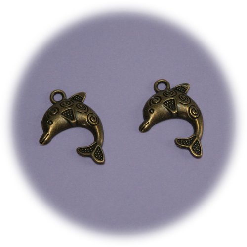 Lot de 2 breloques bronze forme dauphin