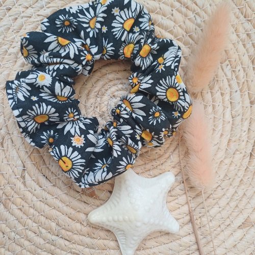 Chouchou, scrunchie, elastique cheveux, coton noir motif pâquerettes