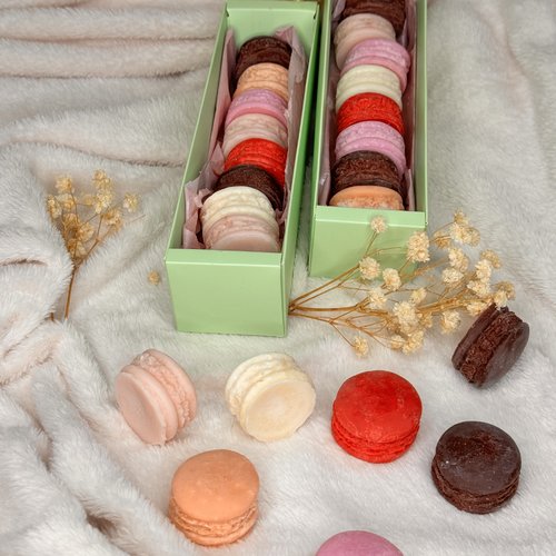 Fondant parfumée en forme de macarons - brûloir