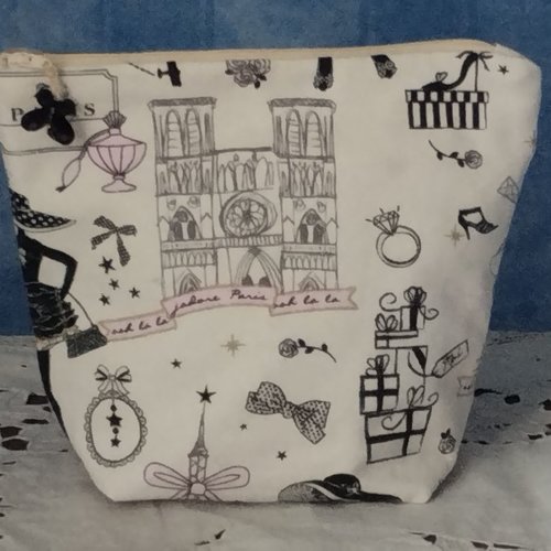 Trousse pochette faite main "moi paris" doublée zip