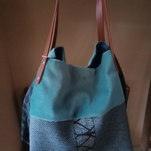 Grand sac cabas cube fait main harmonie bleue et grise velours multi matières