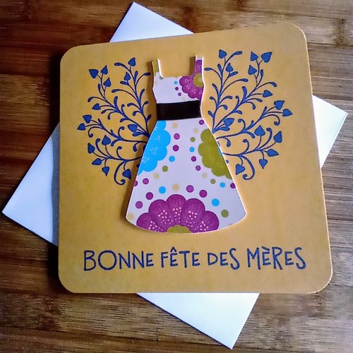 Carte Fete Des Meres Maman Robe 3d Fait Main Creation Originale Avec Enveloppe Un Grand Marche