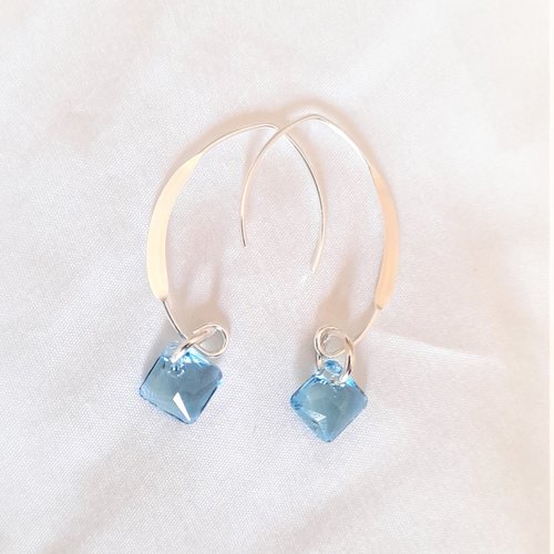Boucles d'oreilles argent 925 et cristal swarovski bleu