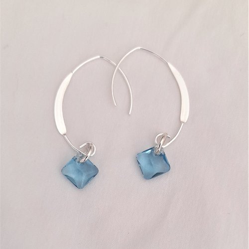 Boucles d'oreilles argent 925 et cristal swarovski bleu