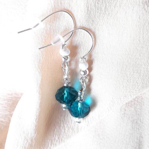 Boucles d'oreilles perle indigo crochet argent