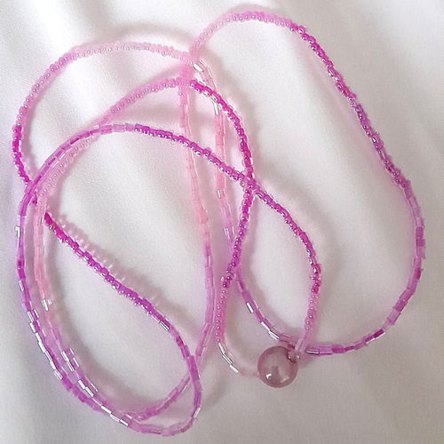 Collier sautoir ou bracelet quatre rangs