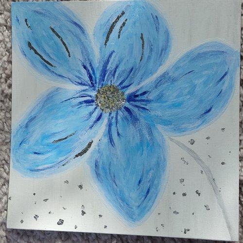 Fleur bleue argentée -  tableau peint à la main