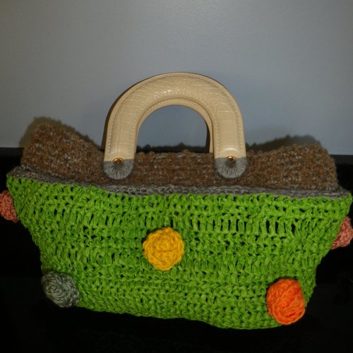 Sac à main au crochet fleuri