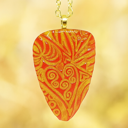 Collier motif coeurs