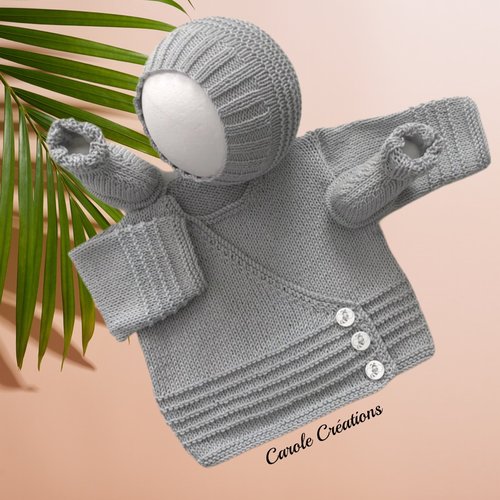 Ensemble bébé taille 0/3 mois, brassière gilet + bonnet + chaussons, fil 100% coton conçu pour bébé, gris clair pastel