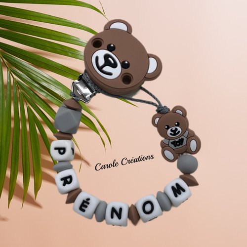 Attache tétine personnalisé en silicone ourson toys, coloris marron noisette maillot gris