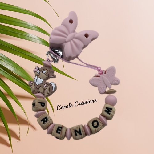 Attache tétine miss bunny personnalisé entièrement en silicone, lettre prénom silicone beige marbré, clip papillon