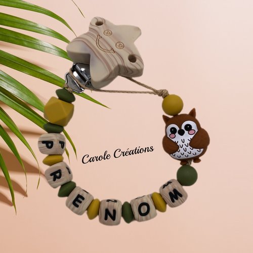 Attache tétine personnalisé en silicone, modèle hibou 3d, coloris marron vert kaki foncé et jaune moutarde