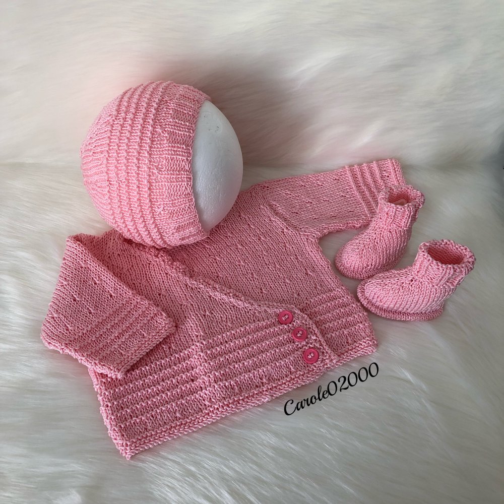 Ensemble Printemps Ete Bebe Taille 0 3 Mois 100 Coton Brassiere Gilet Bonnet Et Chaussons Laine Layette Bebe Coloris Rose Pastel Un Grand Marche