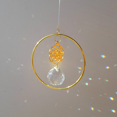 Attrape soleil single circle 10 cm grande fleur de vie boule cristal 30 mm en laiton et transparent à suspendre pour illuminer votre maison