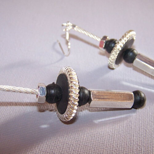 Boucles d'oreilles acier dézingué plaquées argent "hexago cosmique" plaqué argent haute qualité bijoux uniques création bijoux steampunk