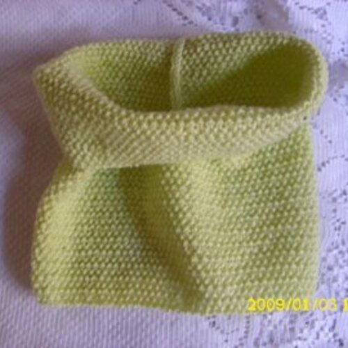 Snood Pour Enfant De 2 A 4 Ans Tricote Main Vert Anis Un Grand Marche