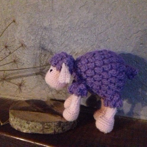 Doudou en laine petit mouton 