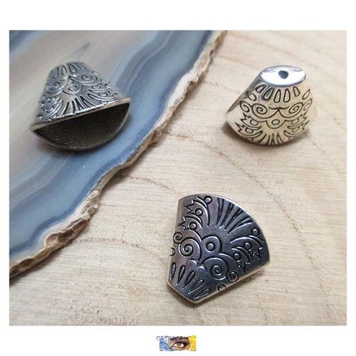 Embout conique métal argent antique ouvragé