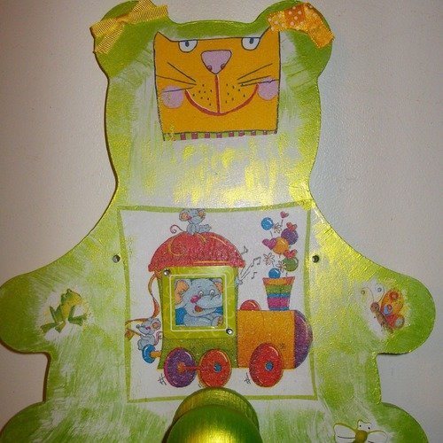 Porte-manteaux .décoration chambre d' enfants