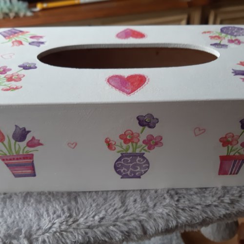 Boîte à mouchoirs fleurs