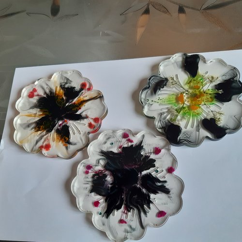 Dessous de verre en résine et fleurs séchées