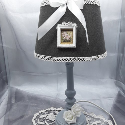 Lampe shabby romantique à poser
