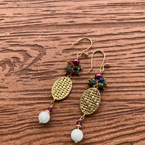 Longues boucles d oreille ethniques chic en laiton artisan strié et perles semi précieuse en amazonite, agate bleu marron et violet