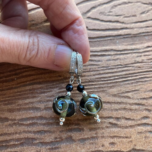 Boucles, boucles dormeuse, argent 925, cristal swarovski, onyx, verre filé au chalumeau, boucles vert bouteille