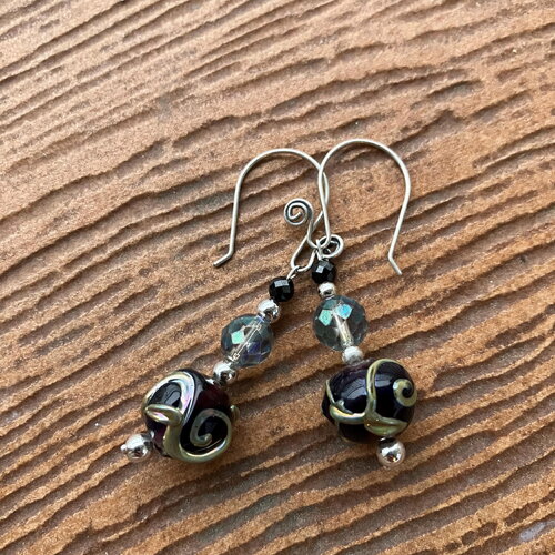 Boucles, boucles semi précieuse, onyx, cristal de quartz , verre filé d art, argent 925 oxyde