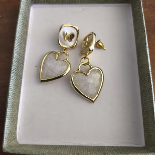 Boucles, boucles cœur, papillon, semi précieuse, pierre de lune, plaqué or 14k