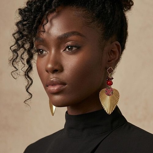 Boucles dépareillées ethniques chic rouge et or