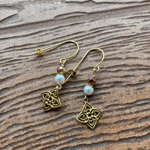 Boucles, boucles modernes, vermeil, boucles or, boucles tendance