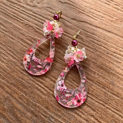 Boucles printanières fleuries originales bohème chic