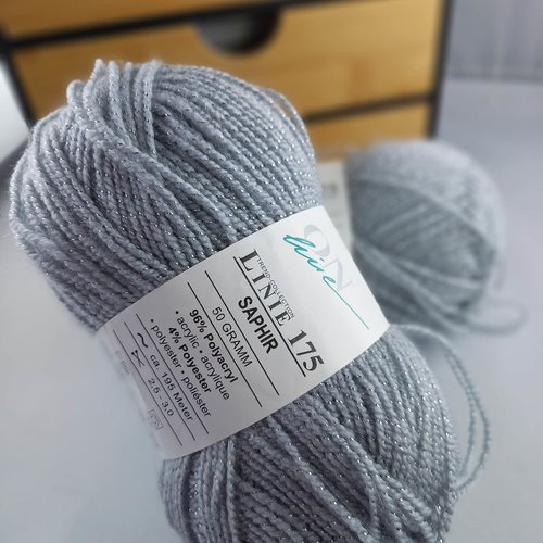 Du fils et de la laine toute douce