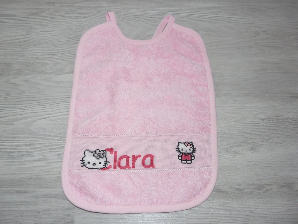 Bavoir Bebe Broderie Points De Croix Hello Kitty Un Grand Marche