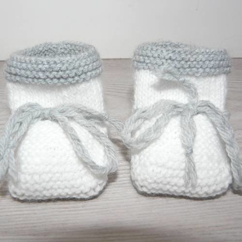 Chaussons laine bébé nadine 0-3 mois - tricot fait main - cadeau naissance