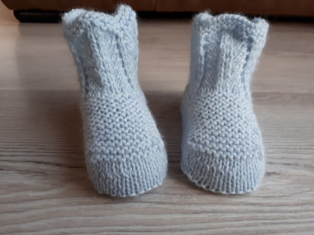 Chaussons Laine Bebe 0 3 Mois Bleu Tricot Fait Main Cadeau Naissance Un Grand Marche