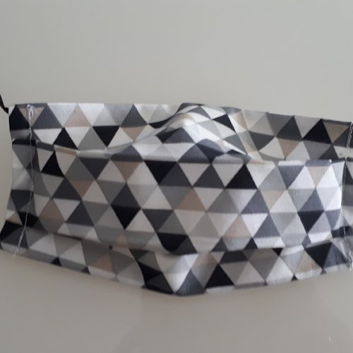 Masque barrière de protection alternatif en tissu lavable