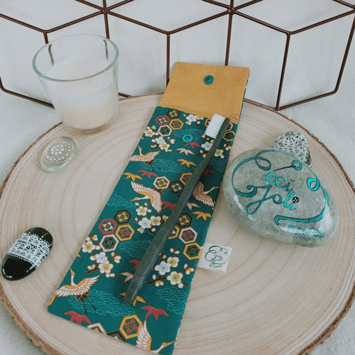 Etui à brosse à dents