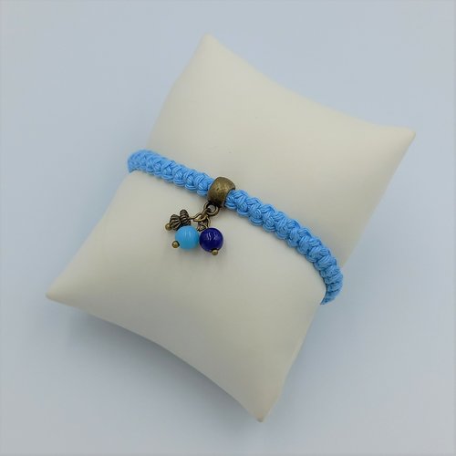 Bracelet bleu ciel au crochet