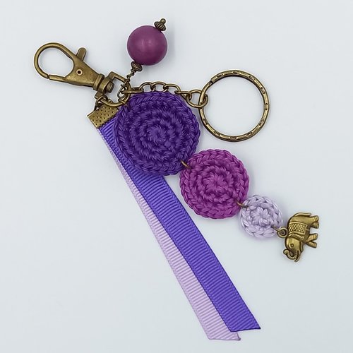 Bijou de sac / porte-clés violet et bronze