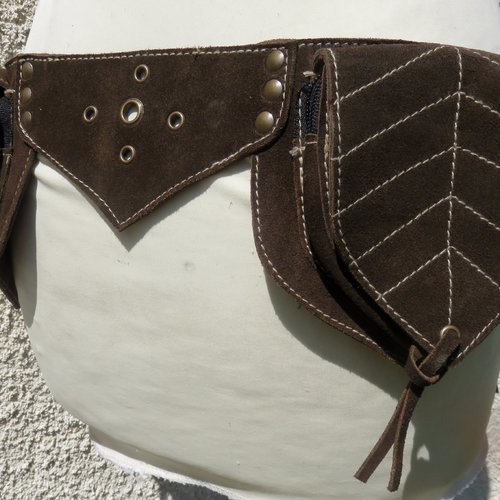 Ceinture poche daim - feuille marron