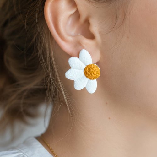 Boucles d'oreilles puces maelys faites main