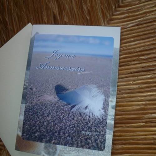 Carte Double Joyeux Anniversaire Plume Dans Le Vent Un Grand Marche