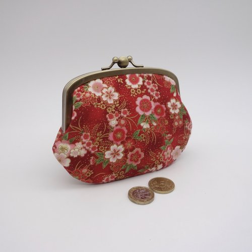 Porte-monnaie à fermoir avec séparation centrale, tissu japonais rouge et or, fleurs de cerisier
